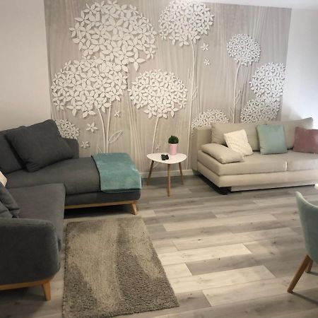 Appartement Szeged Gyoengye Delux Extérieur photo